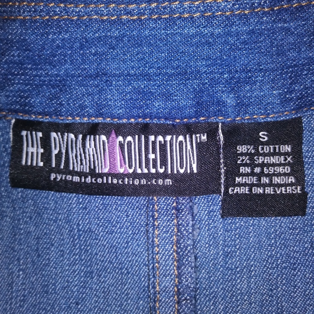 The Pyramid Collection Denim Jacket - Picture 6 of 6